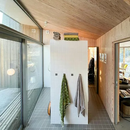 Architect-designed With Fjordviews * أريسُر